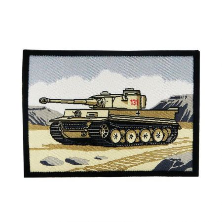 Kleuren kunnen worden geweven tot 12 kleuren op één label.