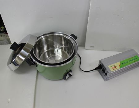 Conecte ao inversor de 1000W para iniciar a energia