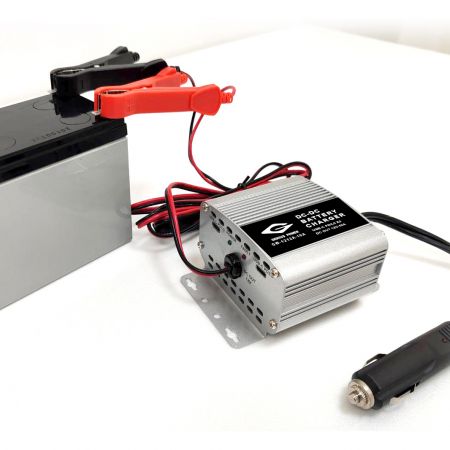 Carregador de Bateria DC-DC 10A com carregador de carro incluído - Adaptador de entrada de energia dupla (Type-C USB e acendedor de cigarro do carro)