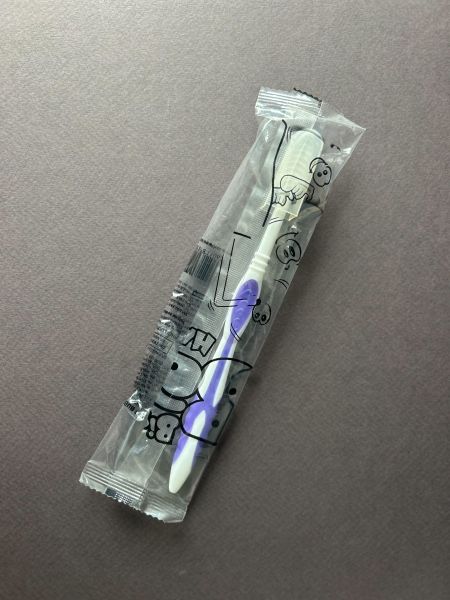 Toothbrush packaging machine - Toothbrush single pack
