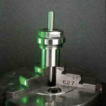 Arc Radius Measurement of Aerospace Fasteners - Fasteners’ fixture and positioning