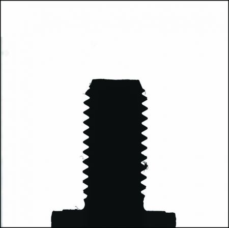 製程中量測未潔淨的螺絲