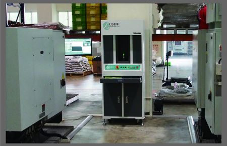 客戶布置1台在螺帽加工車間,在製造後即時進行自動檢測