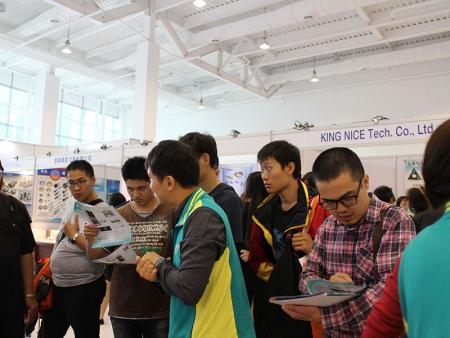 Image measuring machine attracted the attention of visitors.