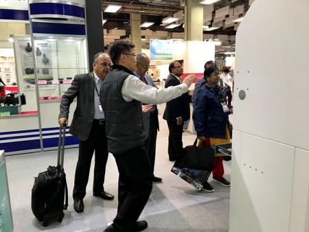 THE image measuring machine attracted the attention of visitors.