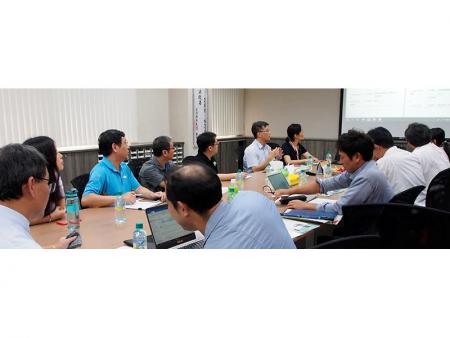 與日本YAMAHA客戶召開技術討論會議。