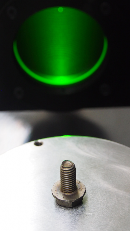 TIMI獨創的自動影像量測設備，10秒內即完成檢測三角牙獨特設計尺寸的C和D值，讓製程能力的評估數據不失真，有效掌控製程品質。