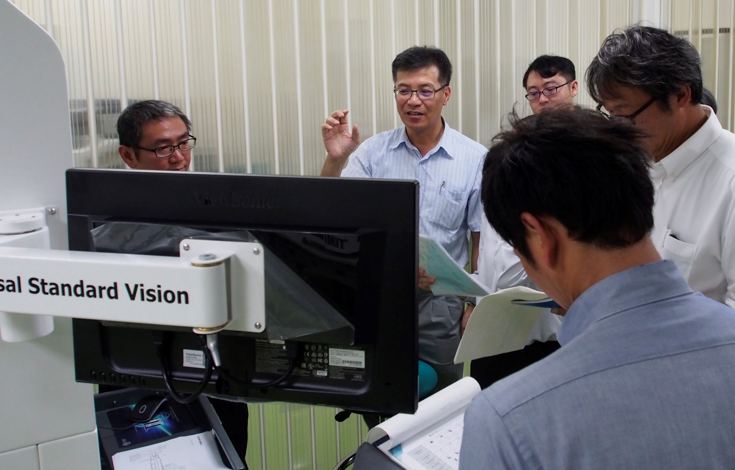 日本客戶二次來訪參觀與實際體驗量測