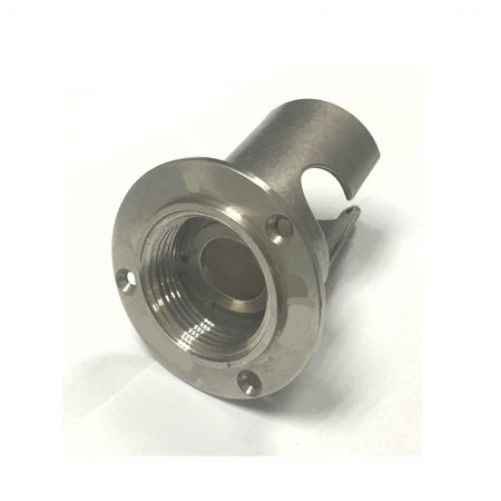 Fundição Personalizada de Porta de Tanque de Combustível Usinada