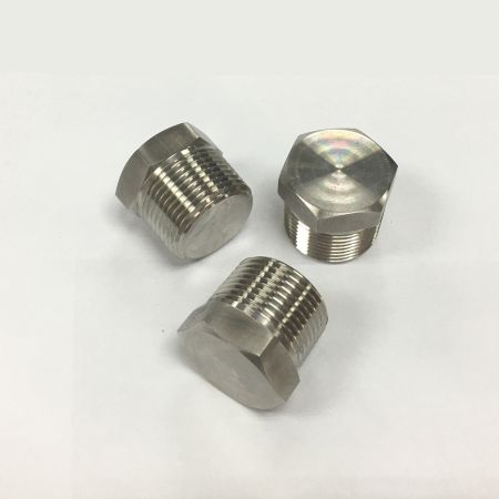 Tapón de cabeza hexagonal en varios tamaños de rosca NPT