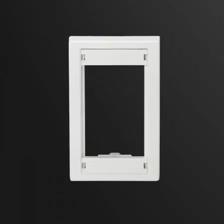 70.5ммx114.4мм - Рамка с передним доступом для 3-SIP