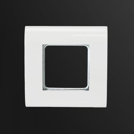 Fillet Edge - Euromod Frame (45x45mm Inner Spacing) w/Metal Bracket