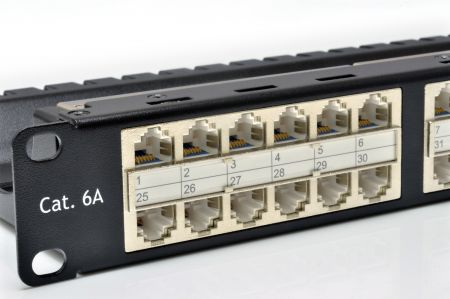 HCI-Patch-Panel-Keystone-Jack-Connettore-RJ45-Accoppiatore-Alimentazione-Thourgh_SP48KMCAS6A_03