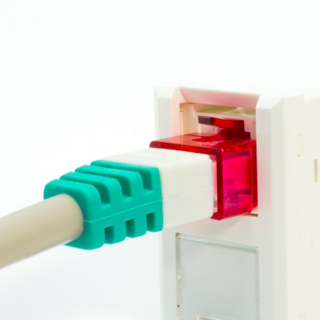 HCI Plug Relief for UTP/STP Plug 04