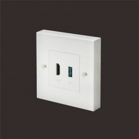 HDMI 2.0 + USB 3.2 - Pre-Conﬁgured HDMI+USB Feed-Through