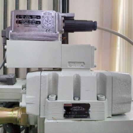 鑫禾使用力士樂伺服閥作為射出機零件。