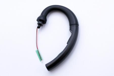 Silicone combinado com plásticos - Fones de ouvido JH OEM com gancho de orelha feitos de silicone e plástico.