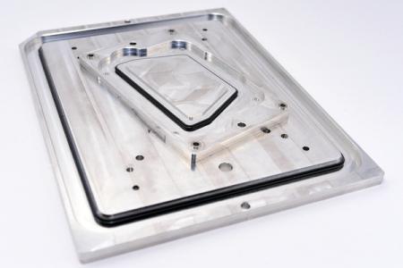 Silicone Seal Combined with differeial material - The back cover is made up of silicone seal and aluminum alloy plate.