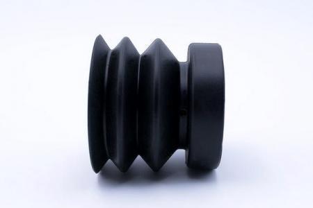 ملحقات مطاطية قابلة للتمدد ضد الغبار للعدسات البصرية.