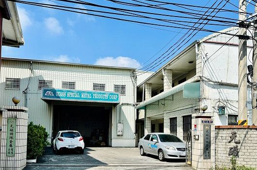 優れた加工性能のためのガウスカーバイドインサート精密工学