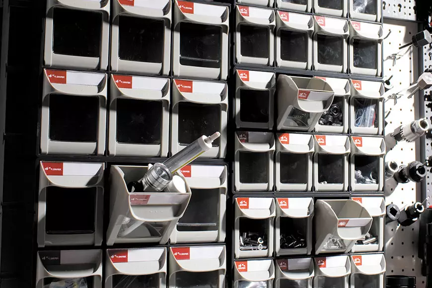 Caixa basculante, Caixa inclinada, Caixa de despejo