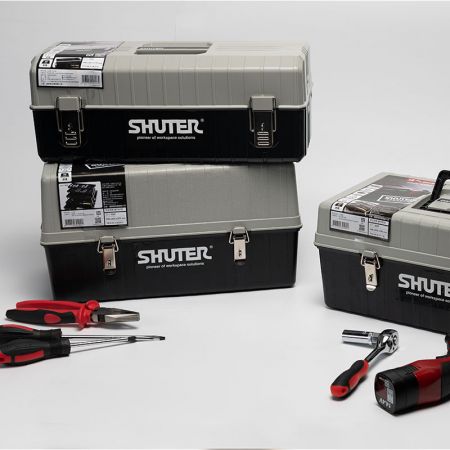 صندوق أدوات ذو طبقتين من SHUTER