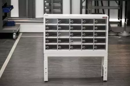 Шкаф для электронных устройств