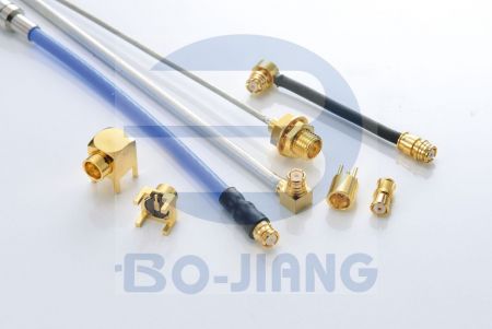 SMP-liittimien sarja - SMP-liittimet