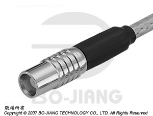 MCX TOMADA CRIMPADA - MCX Tomada Crimpada