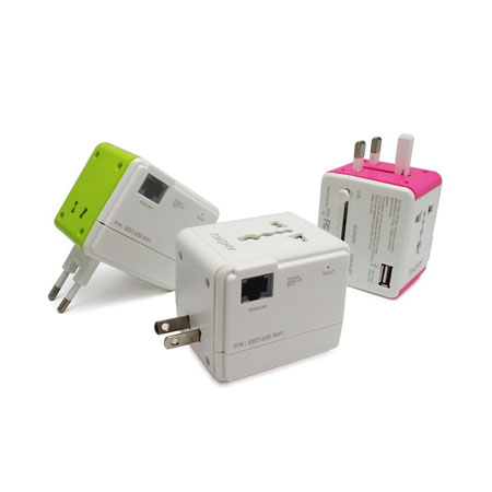 Bộ định tuyến WiFi du lịch với bộ chuyển đổi và cổng sạc USB