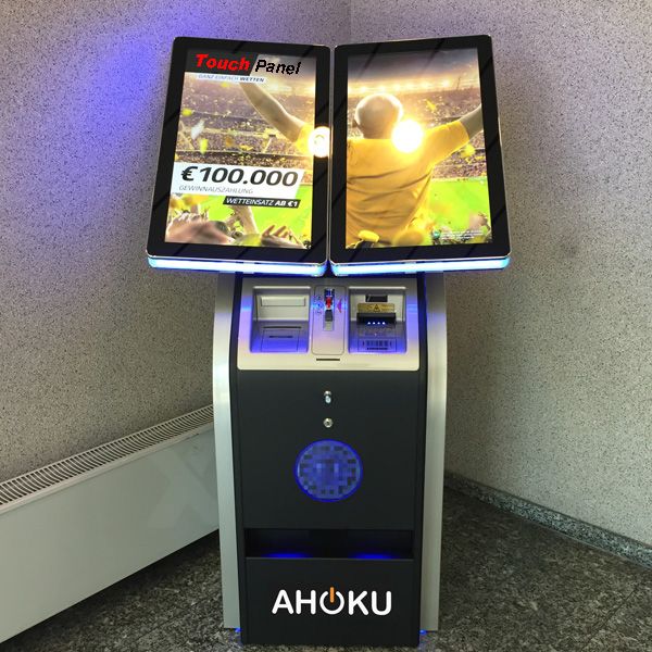 Игровой автомат с сенсорным экраном и периферийными устройствами