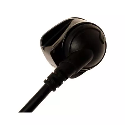 Face arrière de la prise secteur