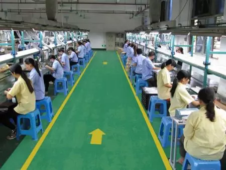 拥有15条成品组装生产线可配合客户订单数量多寡及交期要求做更有弹性安排。