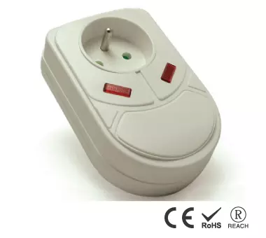 Outlet Soket Prancis Langsung Pasang dengan Perlindungan Telepon & Coax - Outlet Tunggal