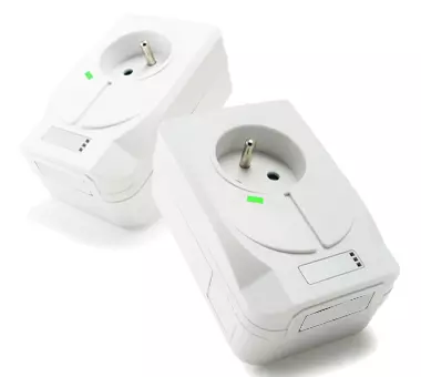 Slave France Outlet WiFi Smart Home Plug 16A-250V - French Receptacle with Safety Shutter