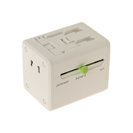 ユニバーサル旅行アダプターの裏面