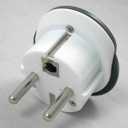 Adaptador de viaje multinacional