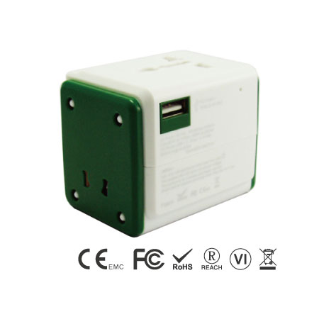 Adaptador de viaje universal 3.1A 3-USB - Adaptador de viaje universal lado frontal