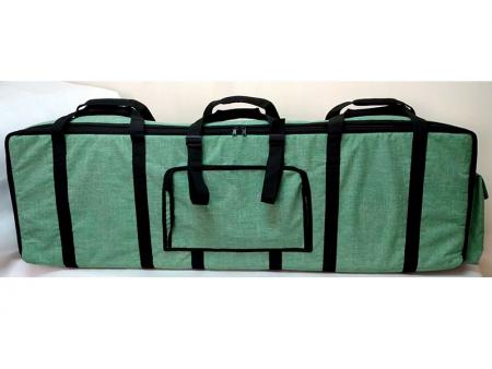 Adjustable round straps when not in use.