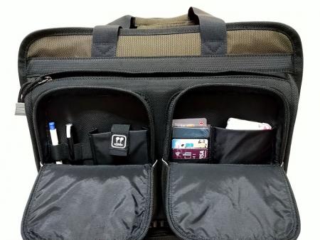 Forlommer med magnetlukning.