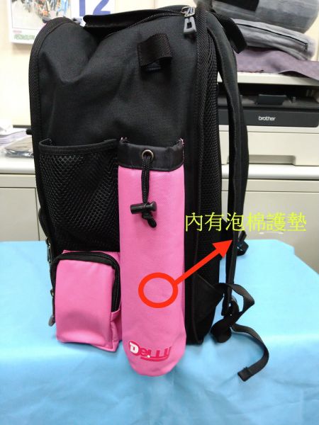 球棒口袋內有泡棉防護