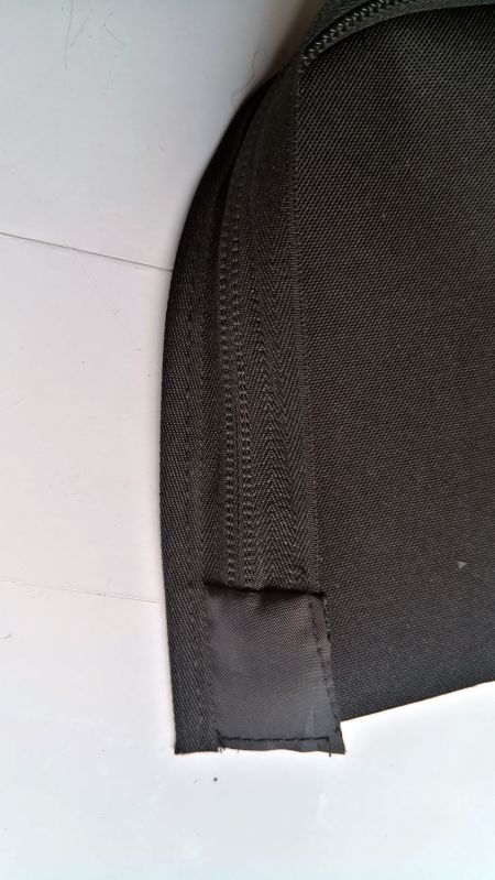 Fine della cerniera in nylon con copertura