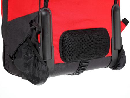 Back pad with enhanced thickness.