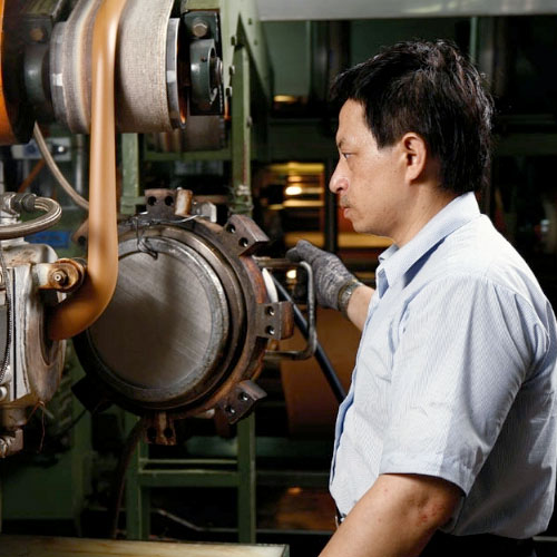 世堃提供員工福利制度和環安措施