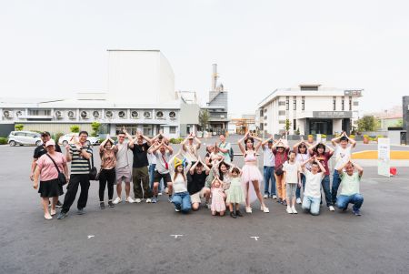 Baby Shark Dancing Activity