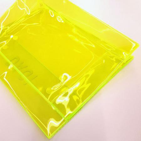 透明有色手拿包－PVC膠布應用