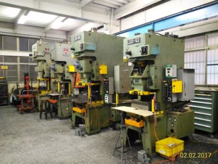 Stanzmaschine