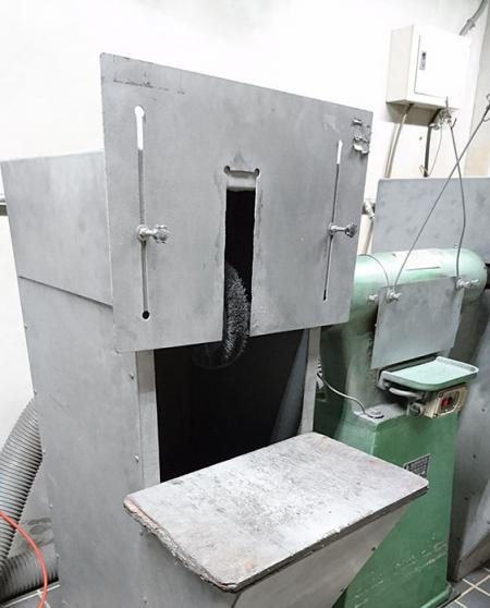 Deburring Machine