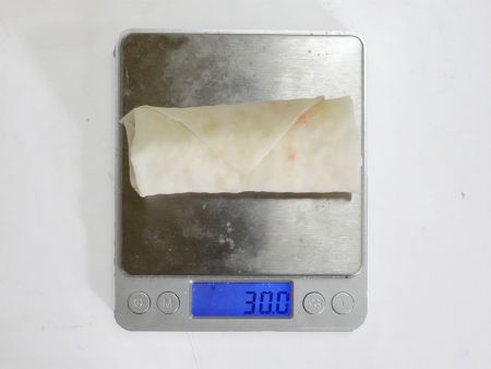 8.5cm long Spring Rolls weight around 28 to 36g