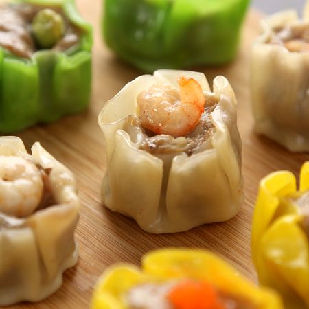 ANKO mașină de făcut shumai poate extruda umplutura cu cuburi de creveți